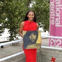 Alexandra Burke poses for photos to officially launch 'Be The Big Picture'  | Picture 94630